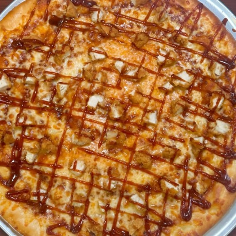 BBQ Chicken Pizza Delight