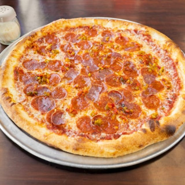 The Spicy Familia Pizza.